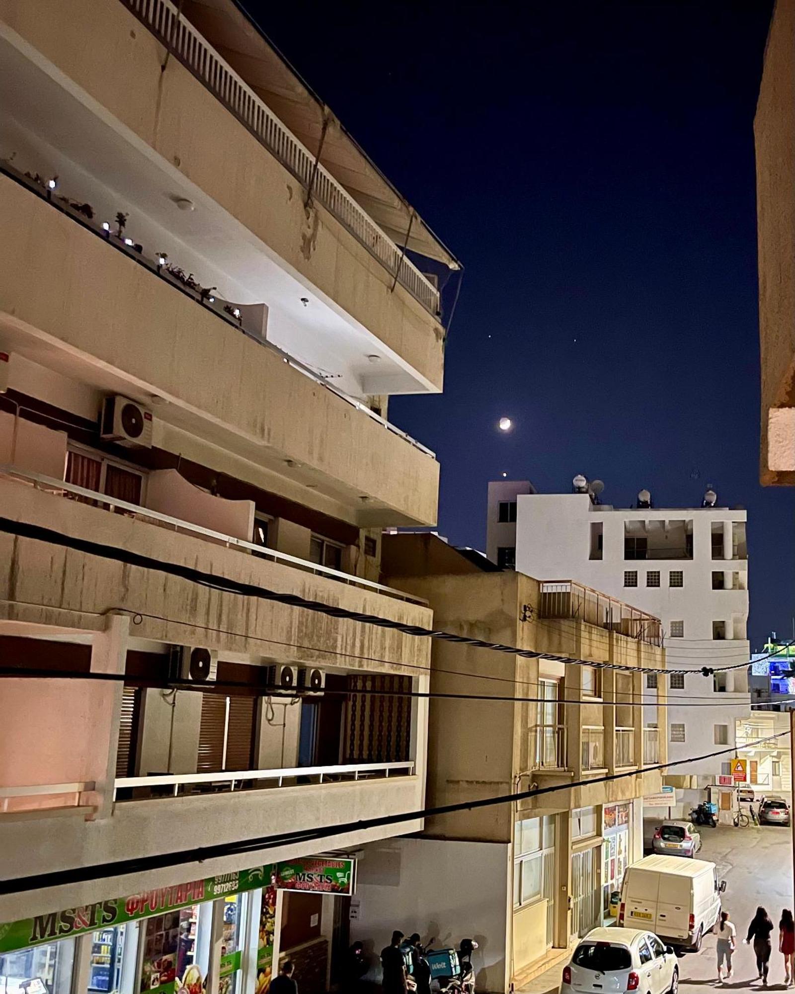 Studio Apartment Larnaca Exterior foto